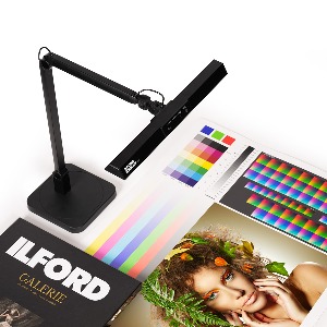 일포룩스 컬러뷰잉 램프 (ILFOLUX Color Viewing Lamp)